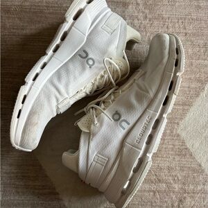 Men’s On CloudTec Cloud Sneakers in Off-White